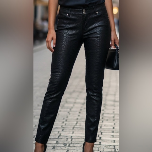 Sabrina Lauren Pants - Stylish Black Pants for Women